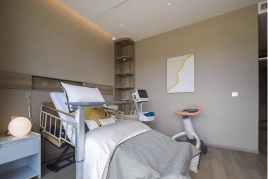 FYJ - Solución inteligente de gestión de activos fijos RFID para el sector de atención a personas mayores