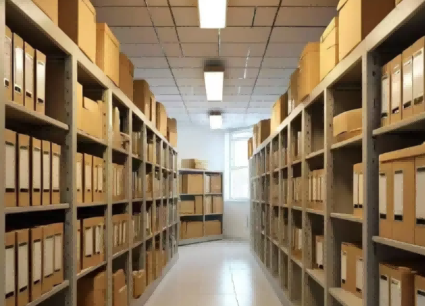 Cómo la búsqueda inteligente RFID resuelve el caos en los informes de laboratorio: aumento de eficiencia del 120 % y cumplimiento con la normativa de la FDA | Estudio de caso de FYJ