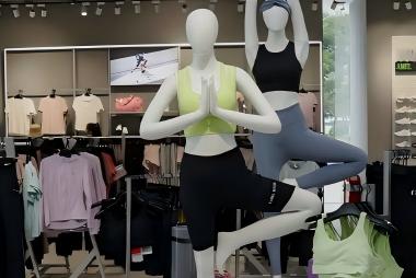Venta minorista de moda y prendas de vestir